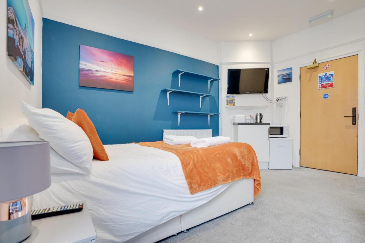 Homesly Guest Rooms, Comfortable En-Suite Guest Rooms With Free Parking And Self Check-In Berwick Upon Tweed Buitenkant foto