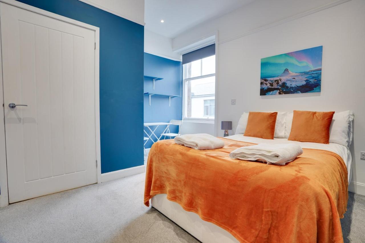 Homesly Guest Rooms, Comfortable En-Suite Guest Rooms With Free Parking And Self Check-In Berwick Upon Tweed Buitenkant foto