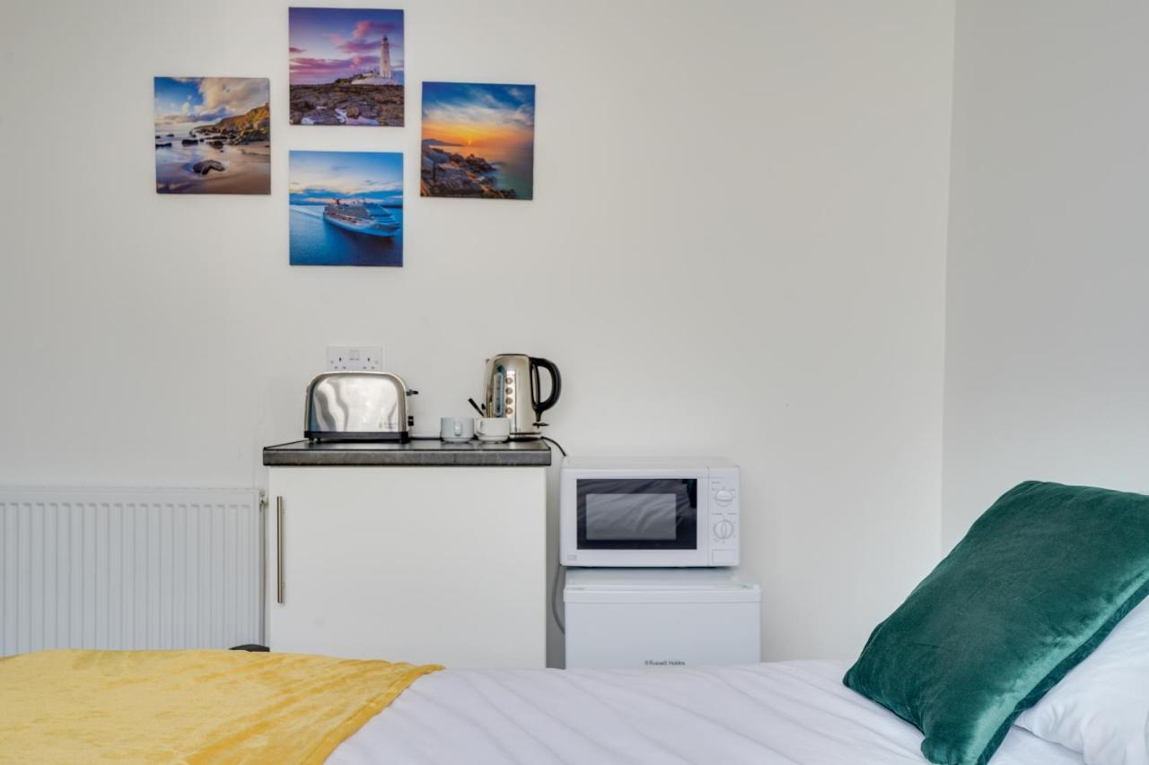 Homesly Guest Rooms, Comfortable En-Suite Guest Rooms With Free Parking And Self Check-In Berwick Upon Tweed Buitenkant foto