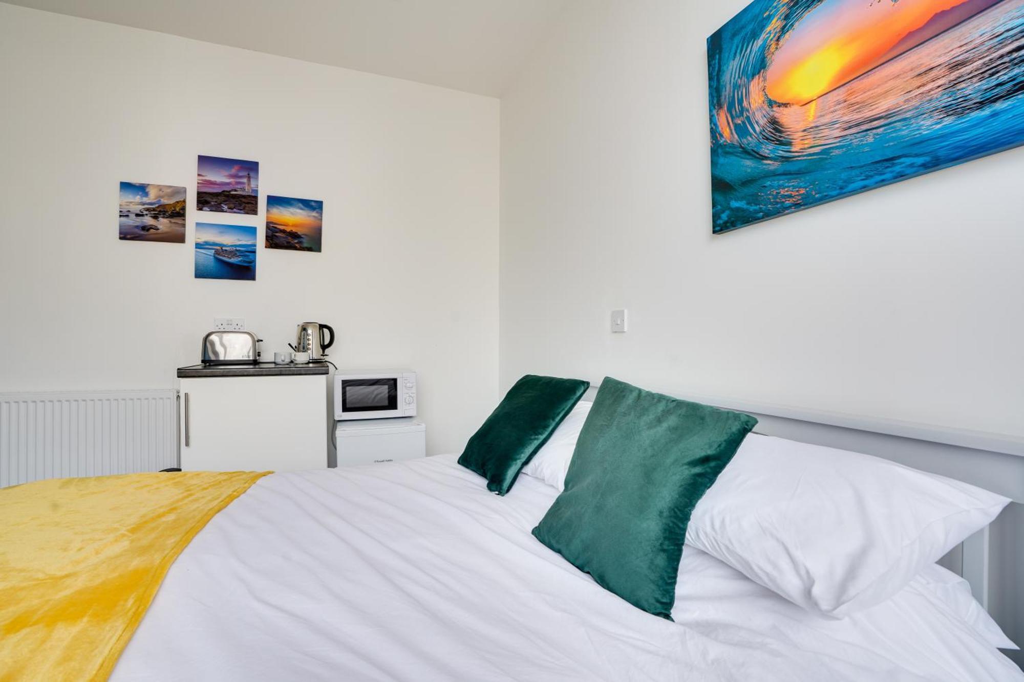 Homesly Guest Rooms, Comfortable En-Suite Guest Rooms With Free Parking And Self Check-In Berwick Upon Tweed Buitenkant foto
